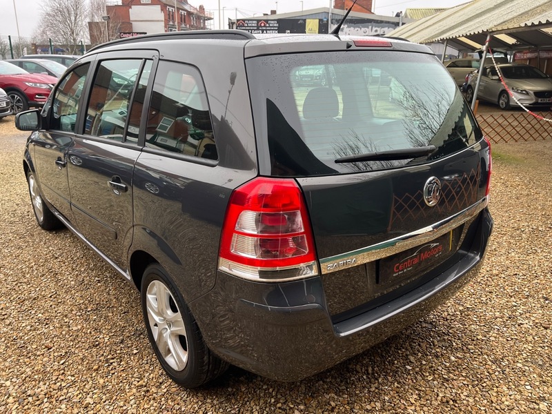 Used Vauxhall Zafira 2014 for sale - 77342359: Photo 2