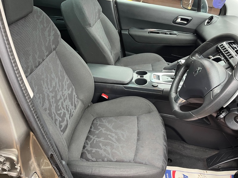 Used Peugeot 3008 2013 for sale - 77288769: Photo 6