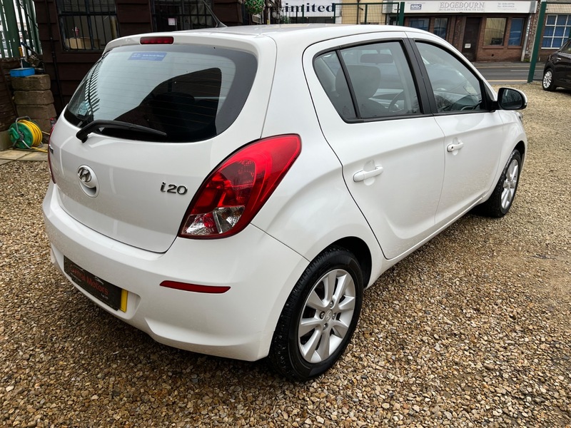 Used Hyundai i20 2014 for sale - 77328881: Photo 13