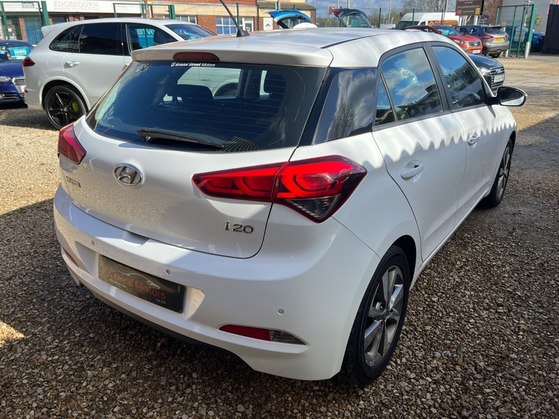 Used Hyundai i20 2015 for sale - 78102294: Photo 12