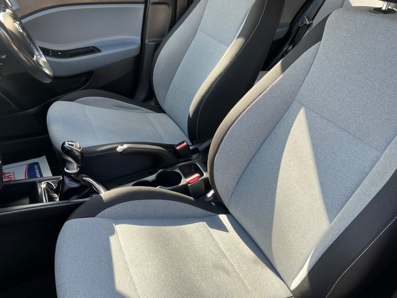 Used Hyundai i20 2015 for sale - 78102294: Photo 4