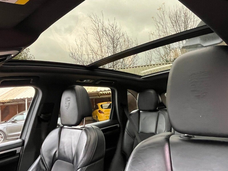 Used Porsche Cayenne 2016 for sale - 78102287: Photo 7