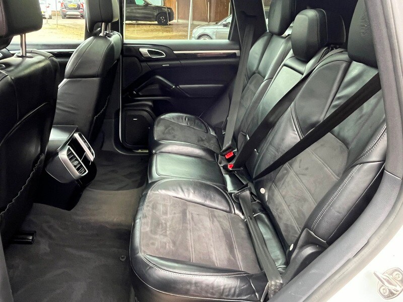 Used Porsche Cayenne 2016 for sale - 78102287: Photo 8