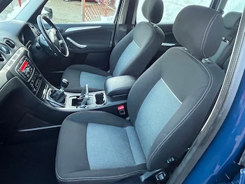 Used Ford Galaxy 2015 for sale - 77072879: Photo