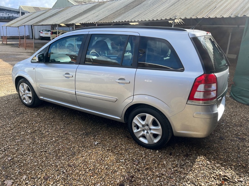 Used Vauxhall Zafira 2014 for sale - 78102295: Photo 2