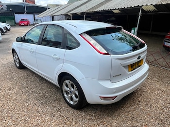 Used Ford Focus 2011 for sale - 78920200: Photo