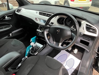 Used Citroen DS3 2015 for sale - 78739047: Photo