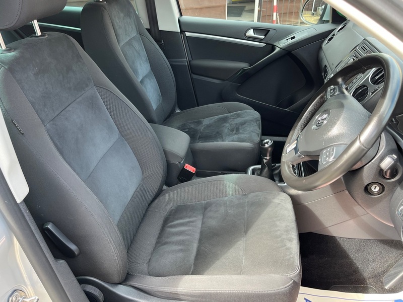 Used Volkswagen Tiguan 2014 for sale - 76863652: Photo 10