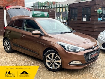 Used Hyundai i20 2015 for sale - 78931742: Photo