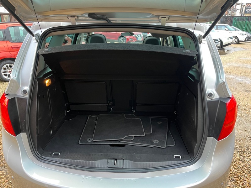 Used Vauxhall Meriva 2015 for sale - 77172844: Photo 17