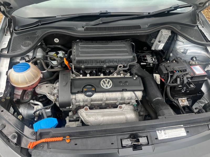 Used Volkswagen Polo 2010 for sale - 76863645: Photo 12