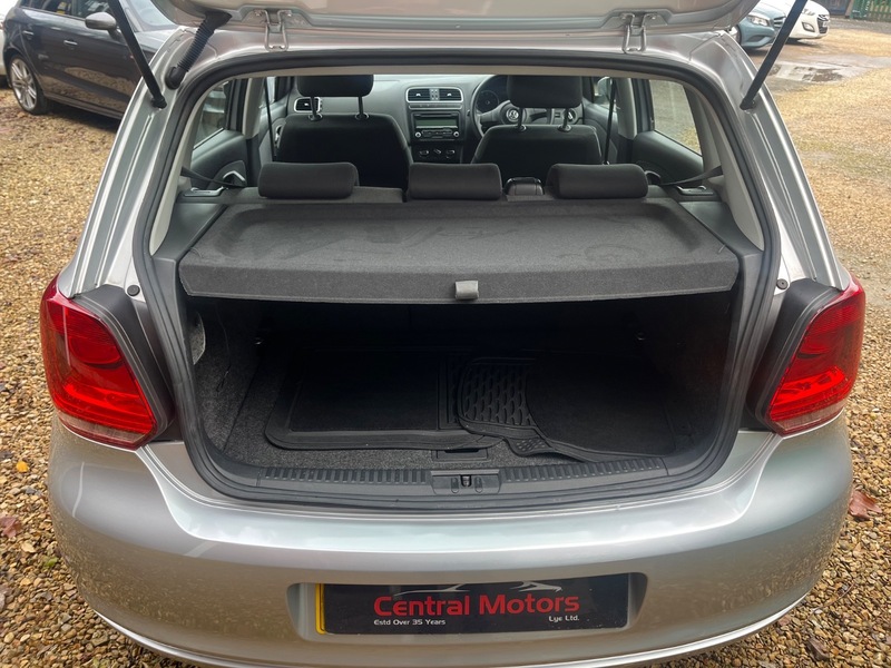 Used Volkswagen Polo 2010 for sale - 76863645: Photo 14