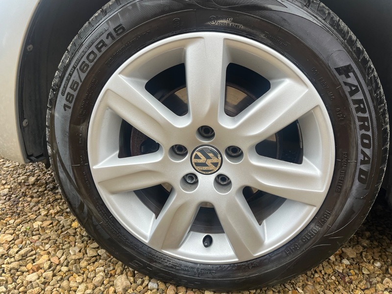 Used Volkswagen Polo 2010 for sale - 76863645: Photo 4