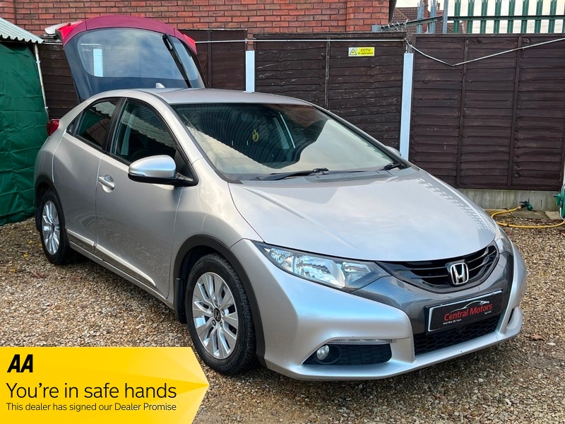 Used Honda Civic 2013 for sale - 76910783: Photo 1