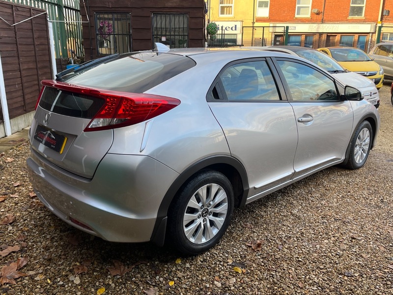 Used Honda Civic 2013 for sale - 76910783: Photo 14