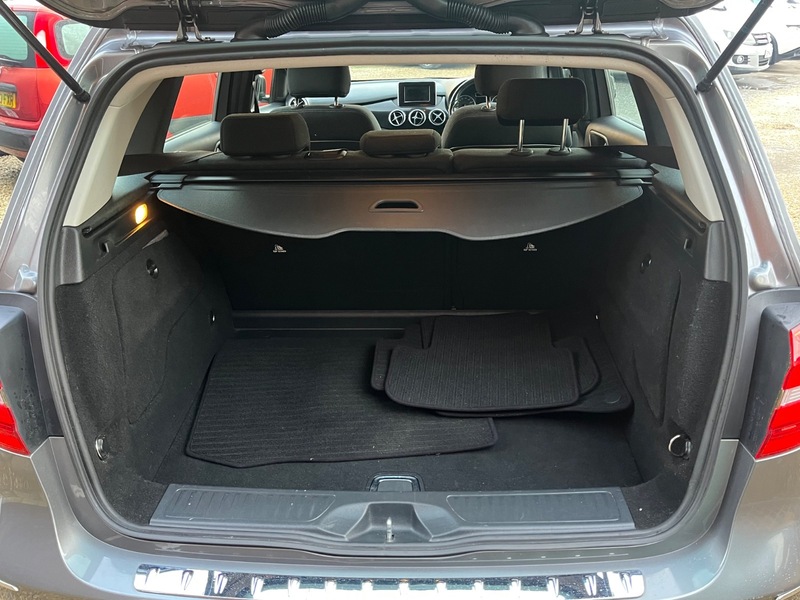 Used Mercedes-Benz B Class 2014 for sale - 77201029: Photo 15