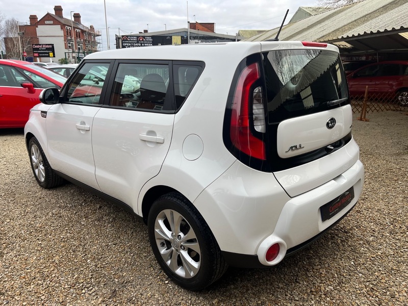 Used Kia Soul 2015 for sale - 77072878: Photo 2