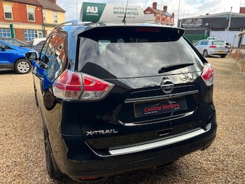 Used Nissan X-Trail 2017 for sale - 79696210: Photo