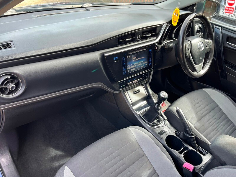 Used Toyota Auris 2015 for sale - 78102300: Photo 6