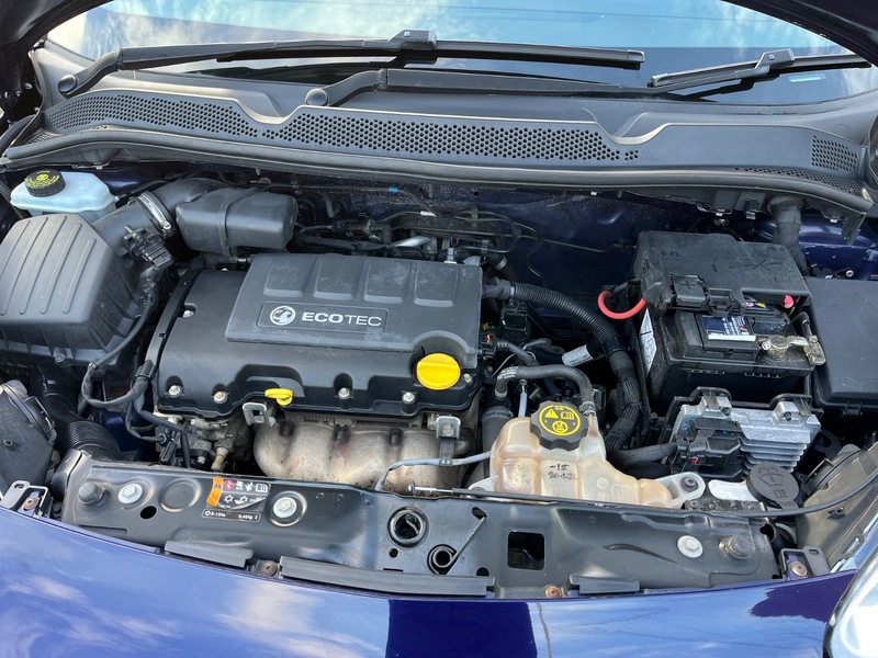 Used Vauxhall ADAM 2014 for sale - 76863651: Photo 11