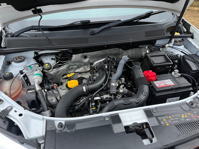 Used Dacia Sandero Stepway 2017 for sale - 77288744: Photo 11