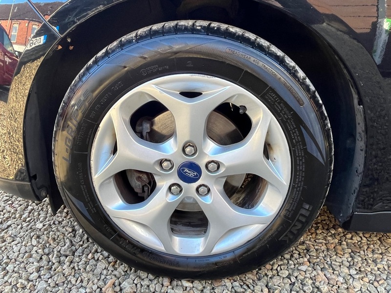 Used Ford C-Max 2012 for sale - 76863648: Photo 3