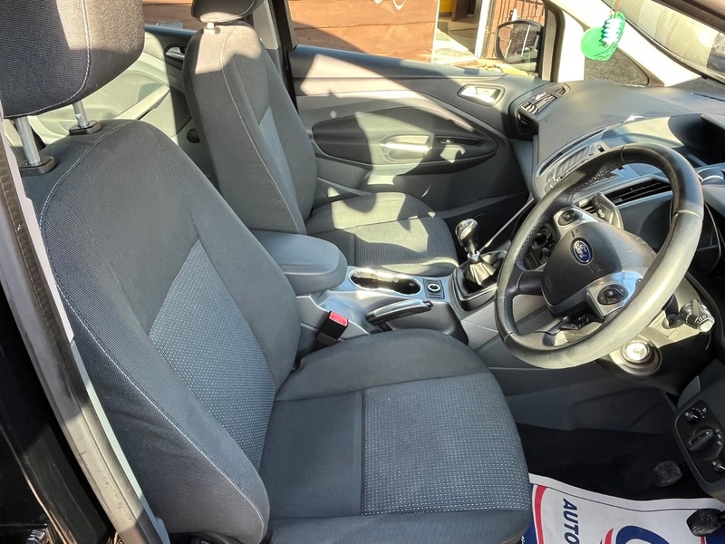 Used Ford C-Max 2012 for sale - 76863648: Photo 8
