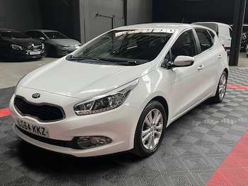 Used Kia Ceed 2014 for sale - 79033099: Photo