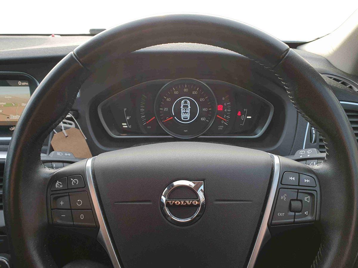 Used Volvo V40 2019 for sale - 77205651: Photo 13