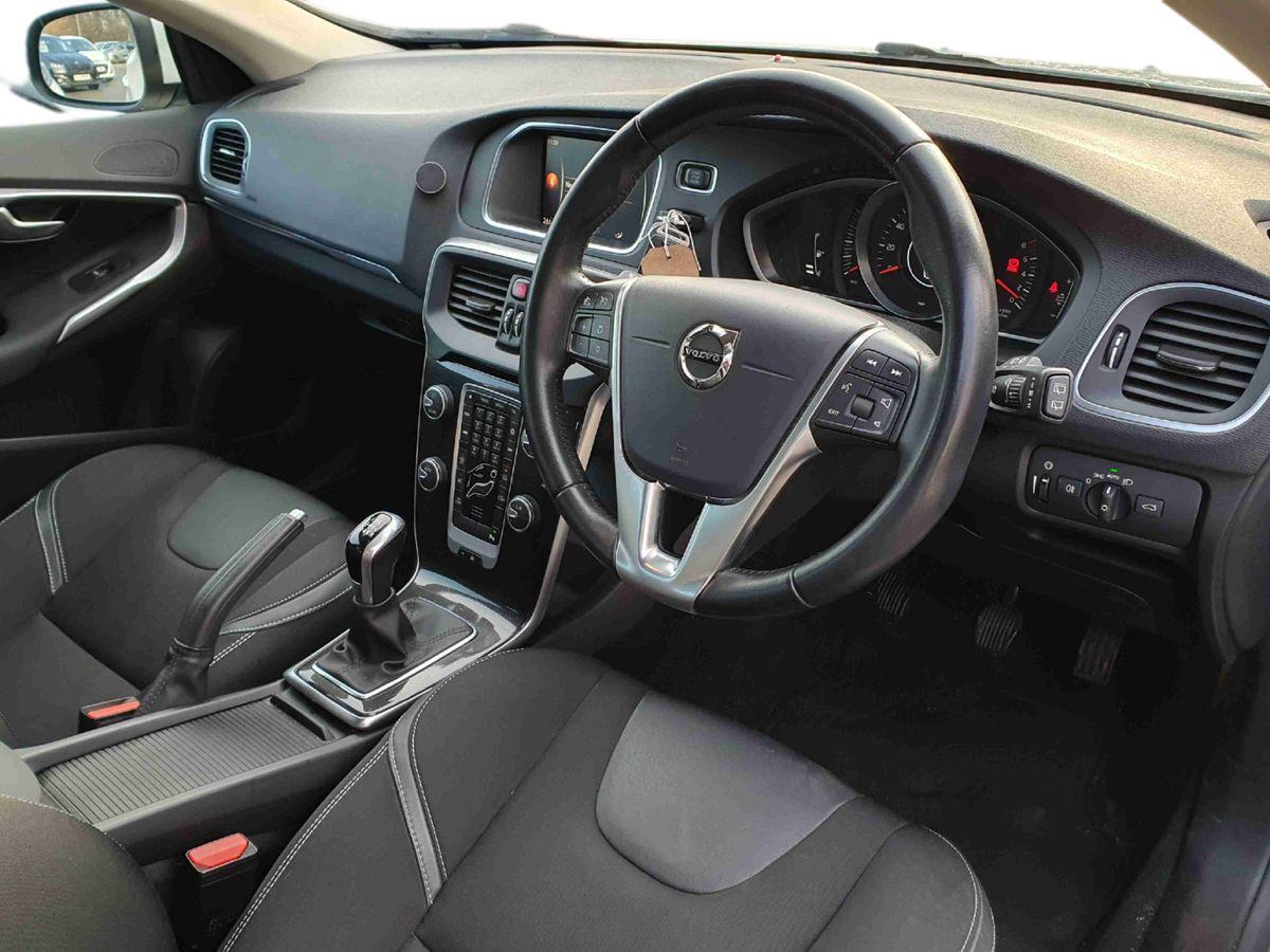 Used Volvo V40 2019 for sale - 77307422: Photo 10