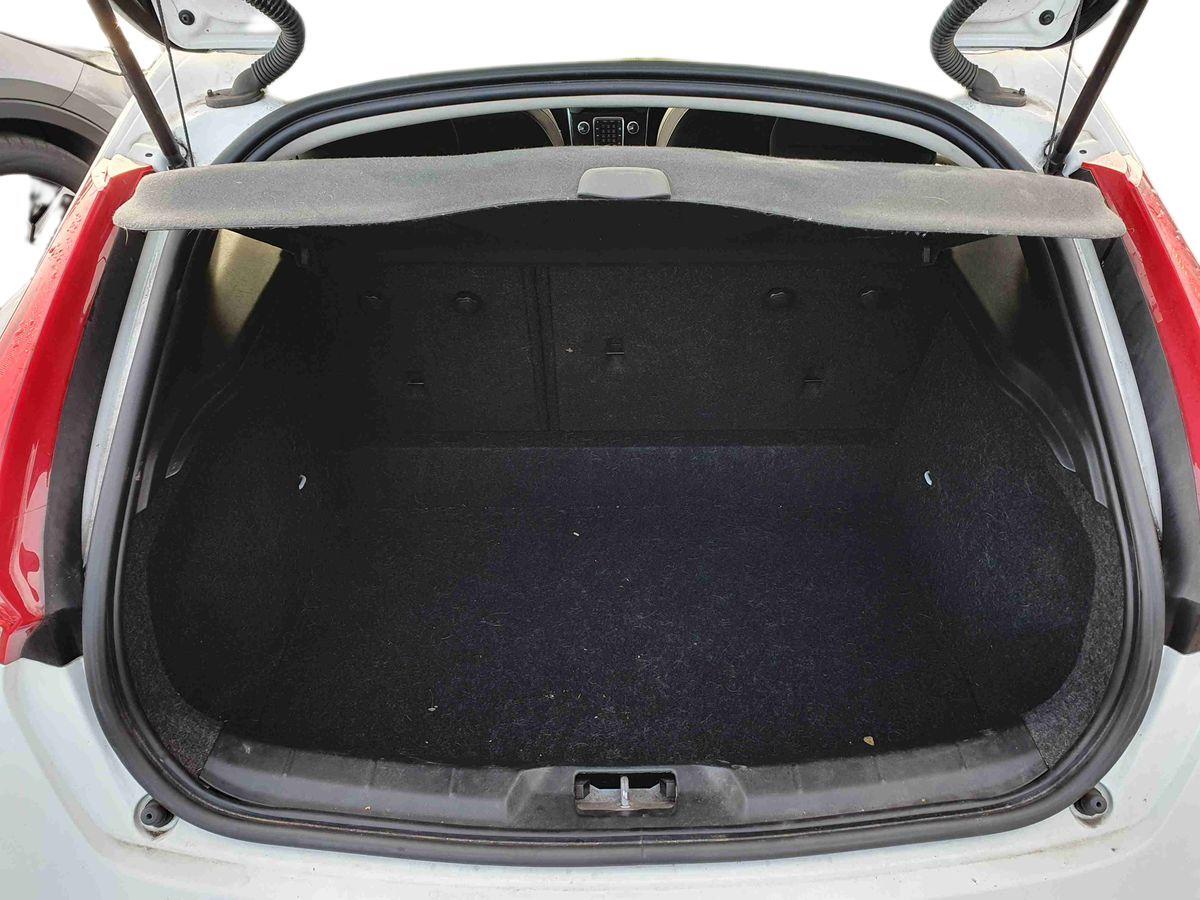 Used Volvo V40 2019 for sale - 77307422: Photo 18