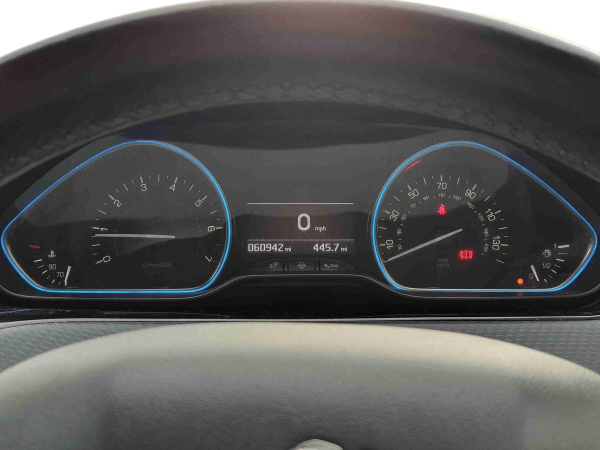 Used Peugeot 2008 2015 for sale - 76487157: Photo 14