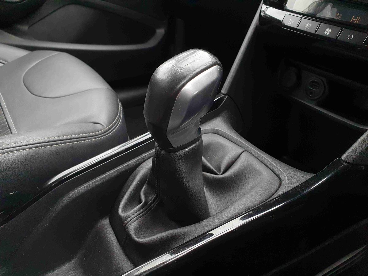 Used Peugeot 2008 2015 for sale - 76487157: Photo 23