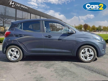 Used Hyundai i10 2021 for sale - 78022205: Photo
