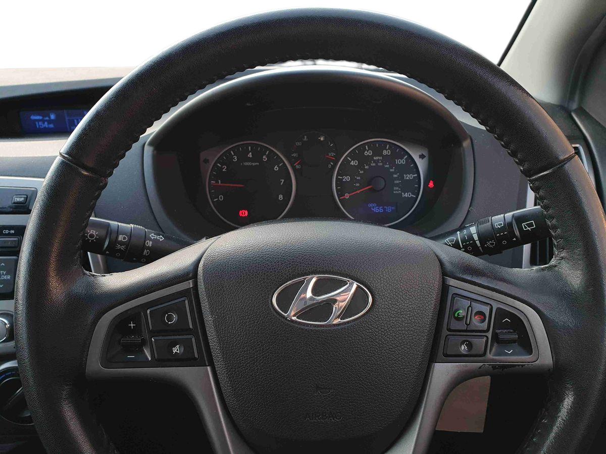 Used Hyundai i20 2014 for sale - 76901384: Photo 13