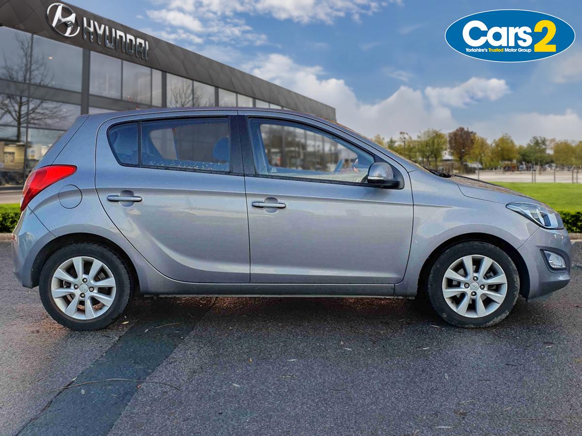 Used Hyundai i20 2014 for sale - 76901384: Photo 2