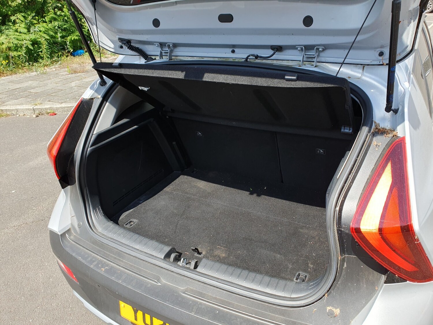 Vehicle 31