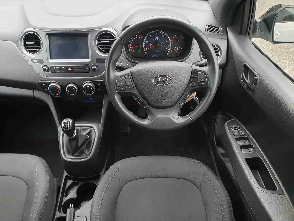 Used Hyundai i10 2018 for sale - 76289775: Photo 12