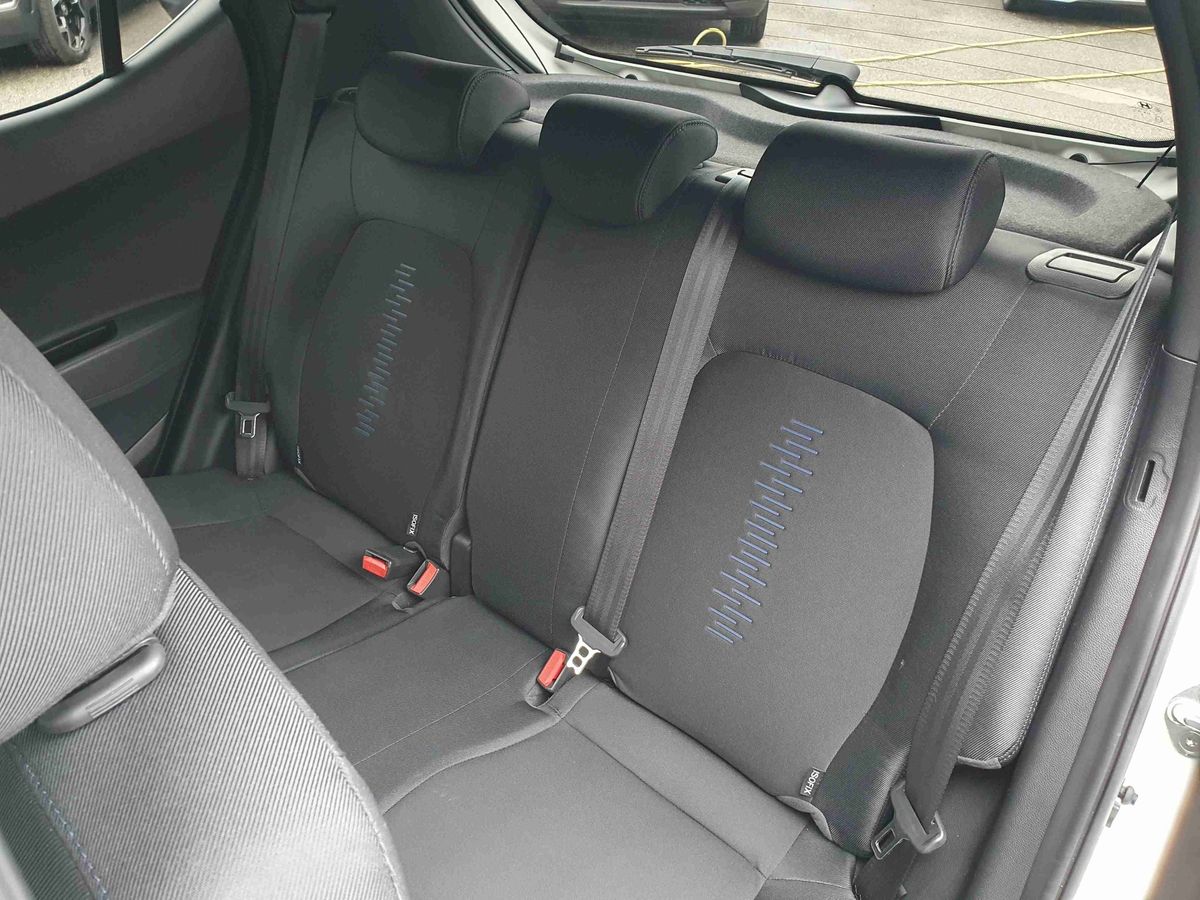 Used Hyundai i10 2018 for sale - 76289775: Photo 17