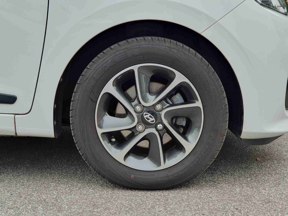 Used Hyundai i10 2018 for sale - 76289775: Photo 9