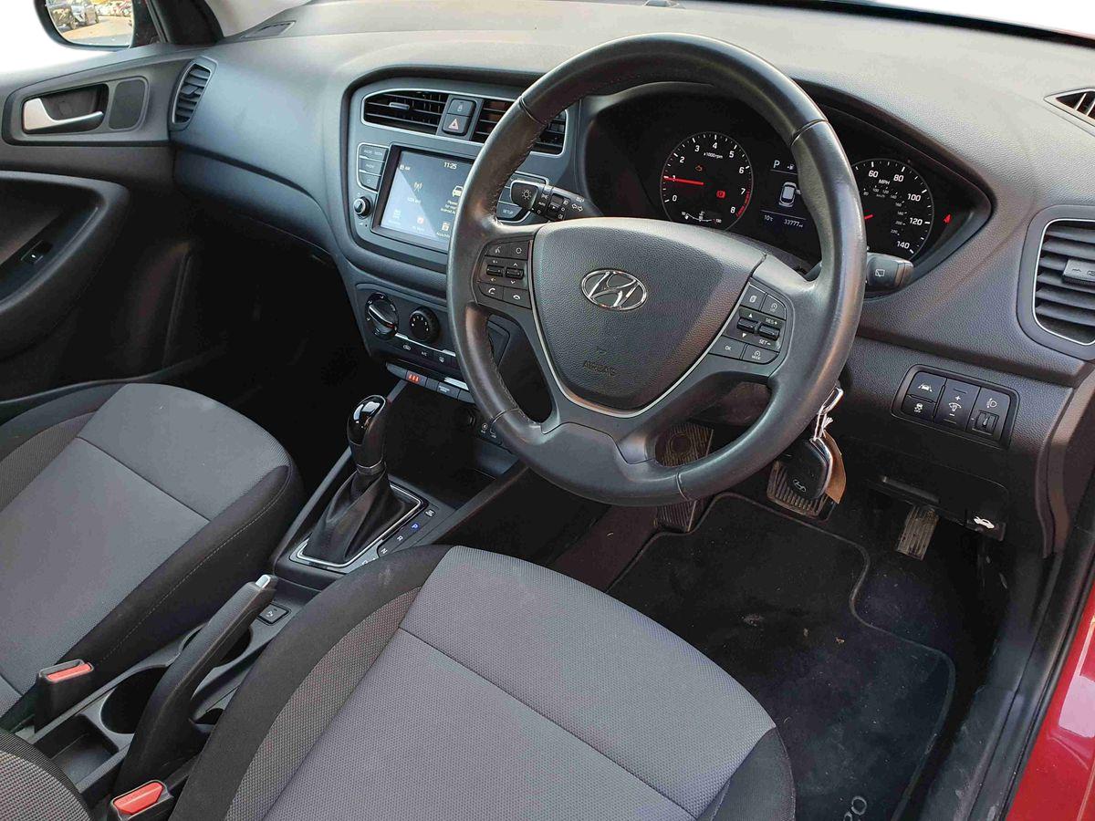 Used Hyundai i20 2018 for sale - 76901194: Photo 10