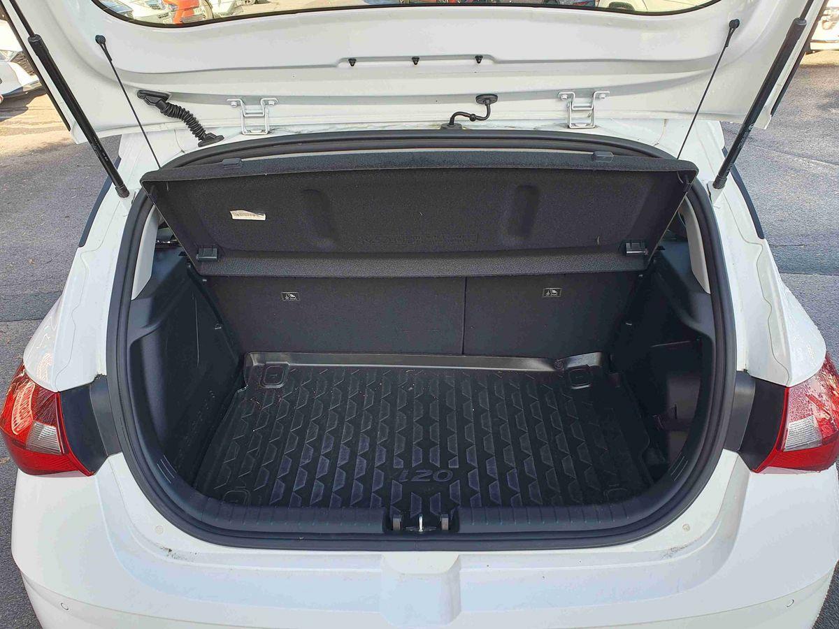 Used Hyundai i20 2022 for sale - 77075764: Photo 18