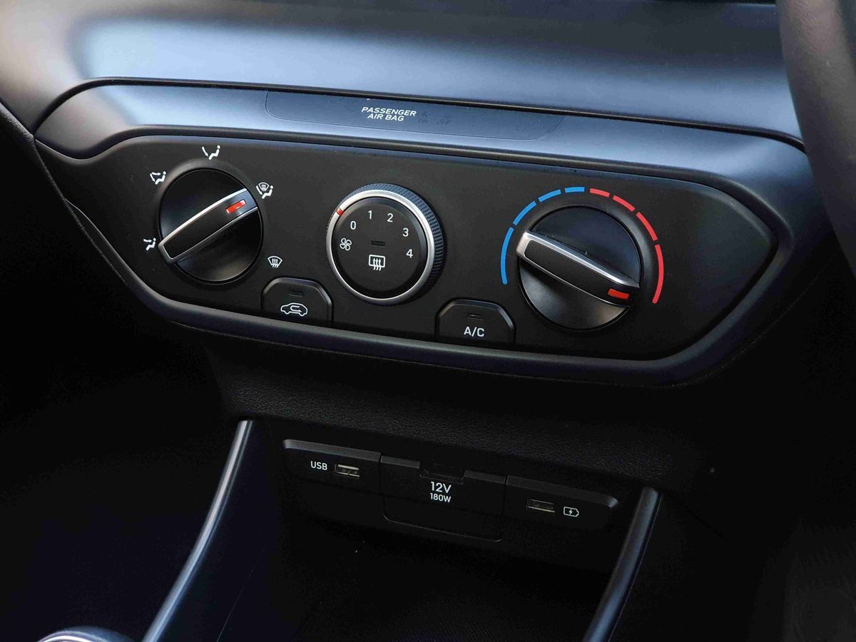 Used Hyundai i20 2022 for sale - 77075764: Photo 21