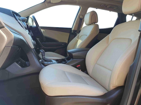 Used Hyundai Santa Fe 2017 for sale - 76208840: Photo 16