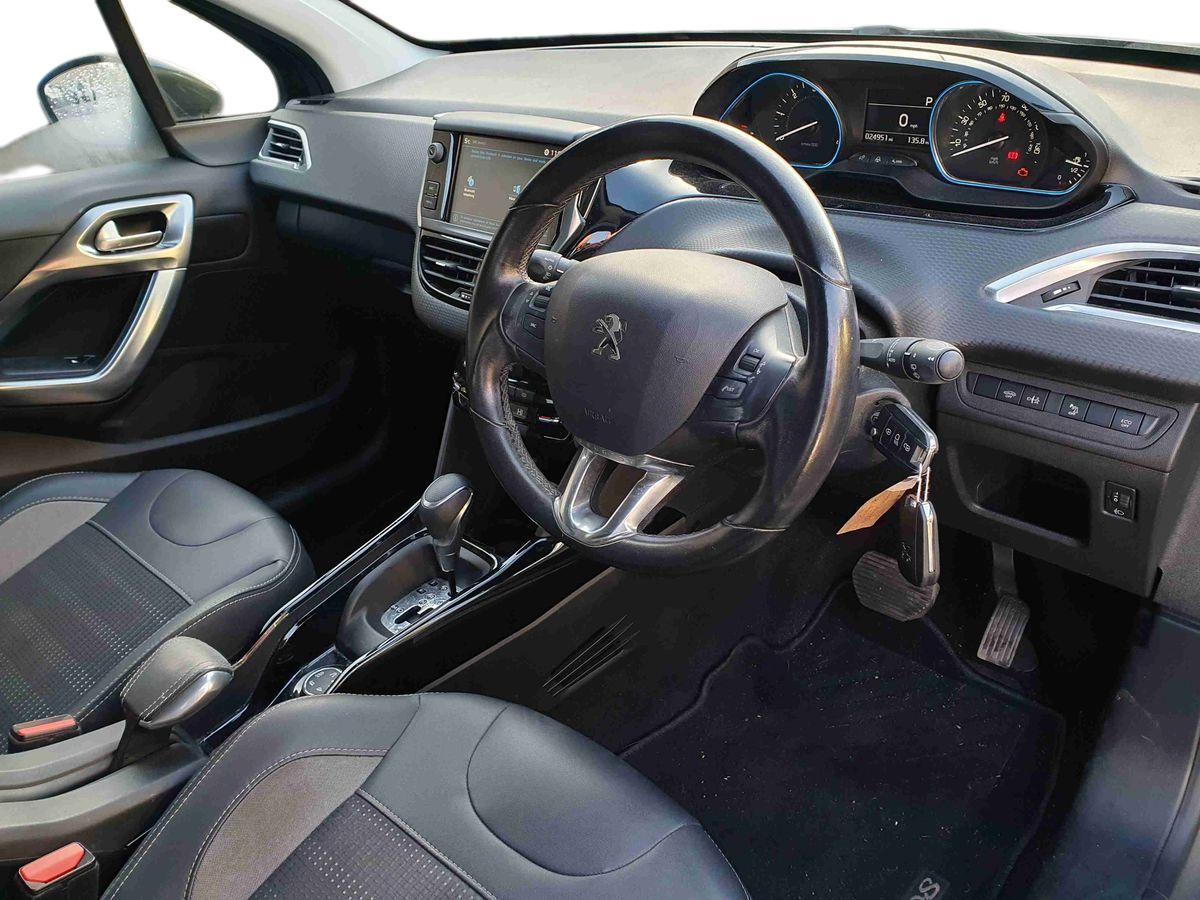 Used Peugeot 2008 2019 for sale - 77360462: Photo 10