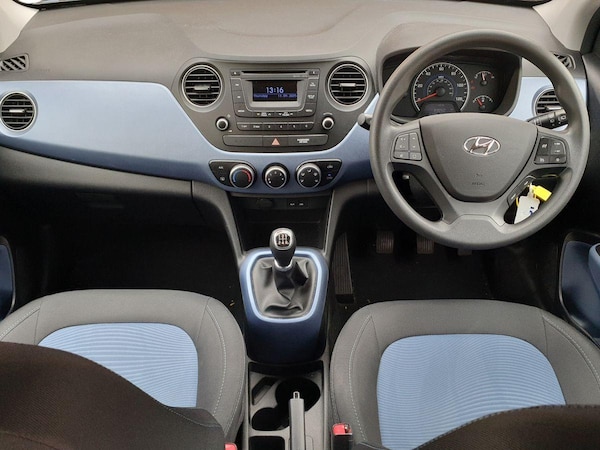 Used Hyundai i10 2017 for sale - 76191047: Photo 11