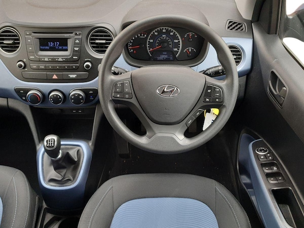 Used Hyundai i10 2017 for sale - 76191047: Photo 12