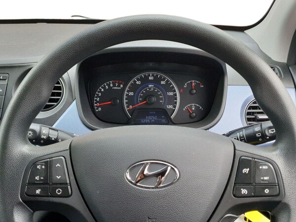 Used Hyundai i10 2017 for sale - 76191047: Photo 13