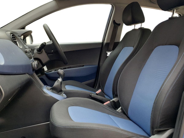 Used Hyundai i10 2017 for sale - 76191047: Photo 16