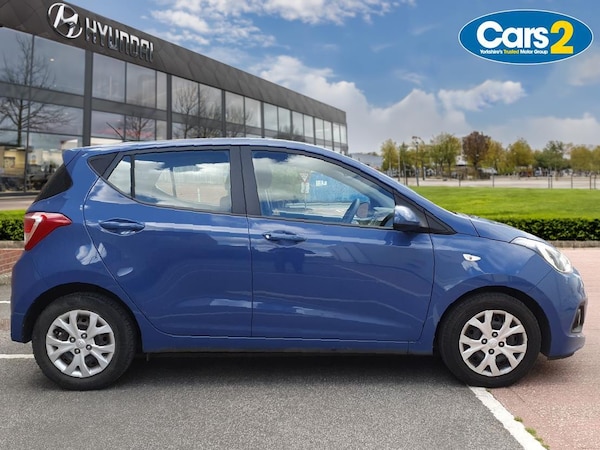 Used Hyundai i10 2017 for sale - 76191047: Photo 2